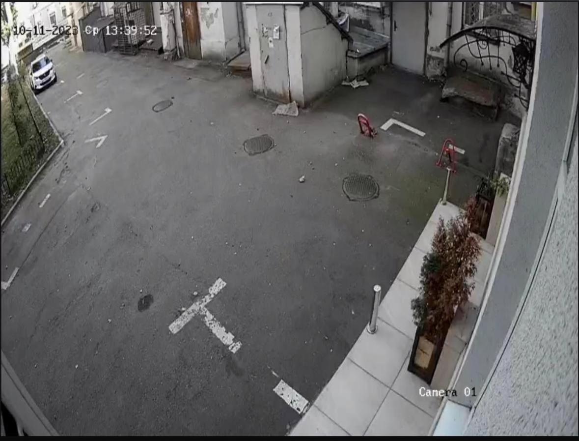 基輔Hidden Gem With Its Own Private Entry At Lypky公寓 外观 照片
